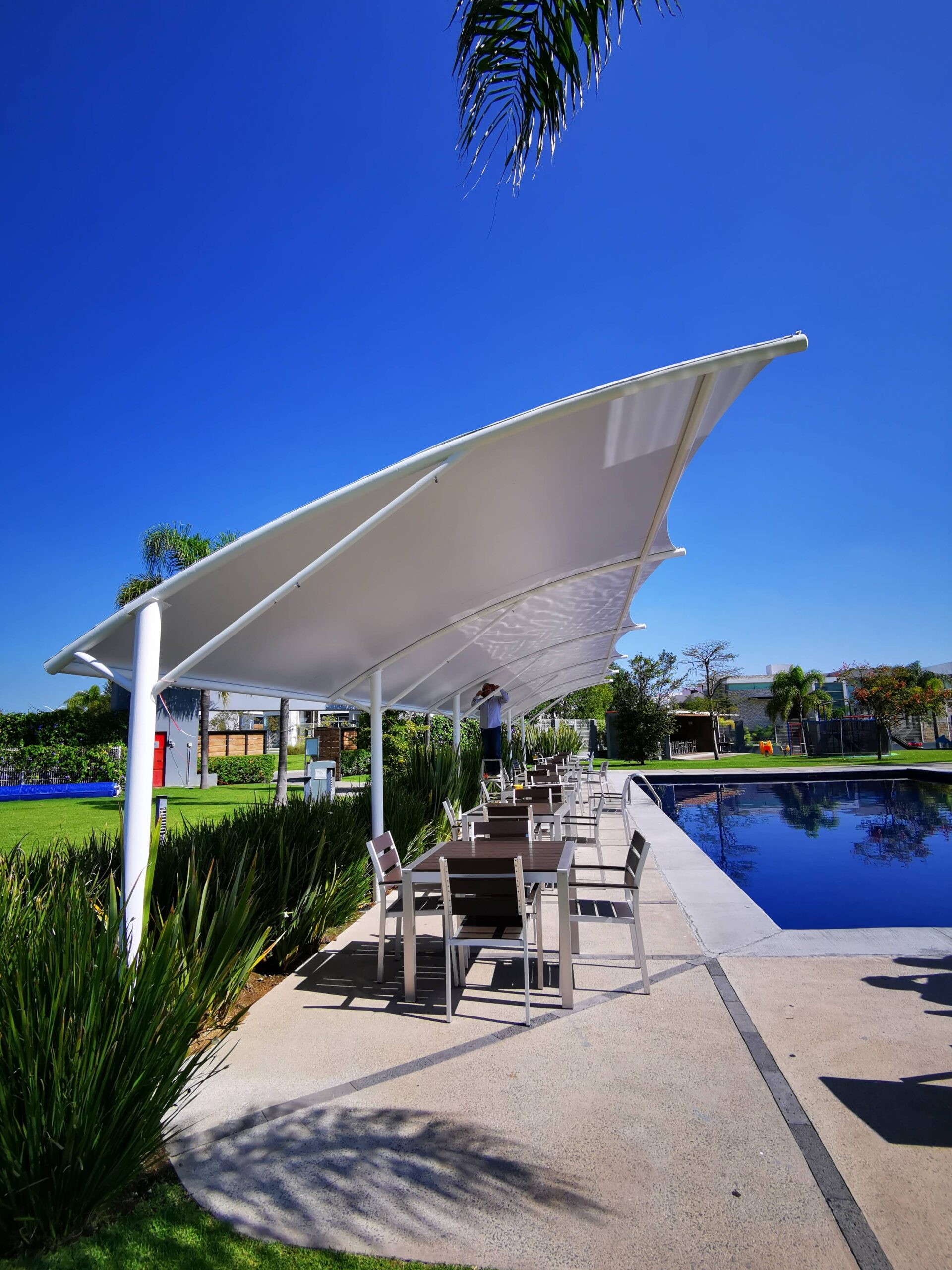 Diseño toldos alberca hoteles, Arquitectura textil